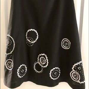 Super cute black linen skirt